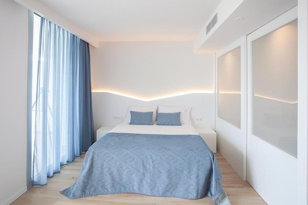 Hotel Montemar Maritim Санта-Сусанна Екстер'єр фото