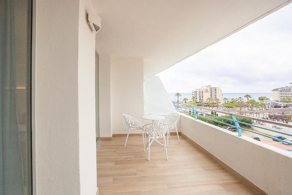 Hotel Montemar Maritim Санта-Сусанна Екстер'єр фото